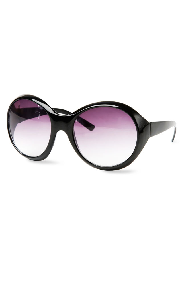 Gusso Black-Rimmed Round Sunglasses Main Image